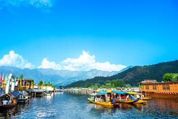 Kashmir Winter Tour Package – Snow Paradise Escape